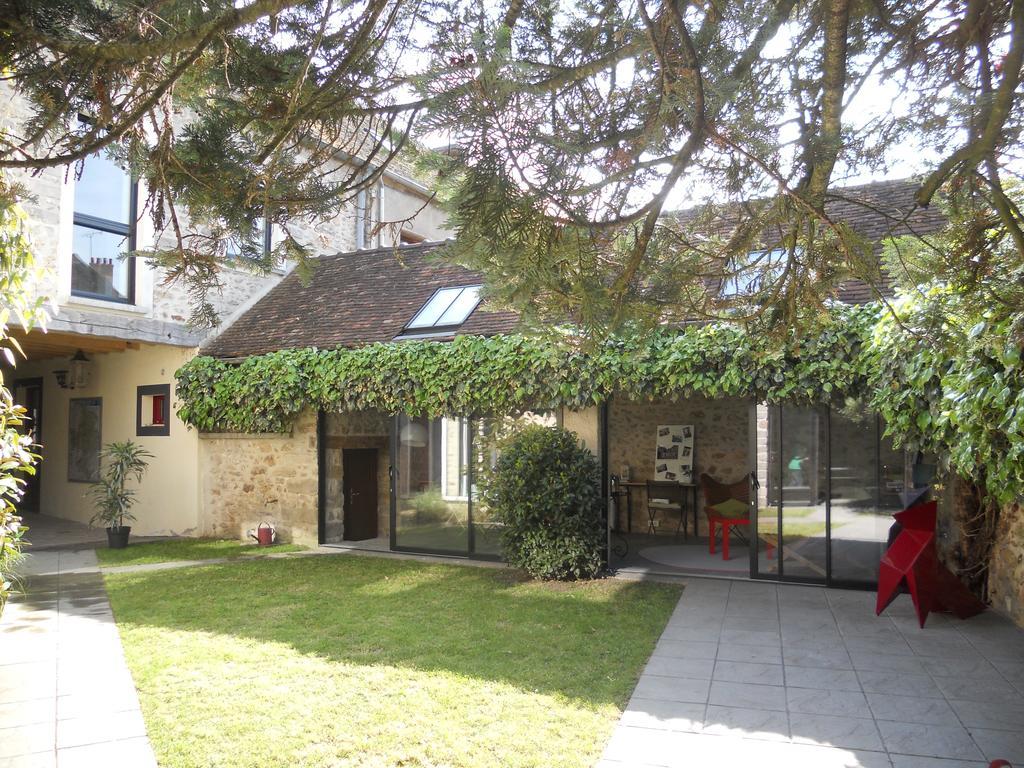 Le Nid D'Hirondelles Bed & Breakfast Perthes-en-Gatinais Luaran gambar