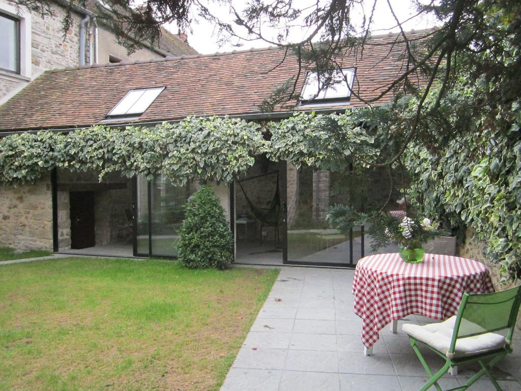 Le Nid D'Hirondelles Bed & Breakfast Perthes-en-Gatinais Luaran gambar