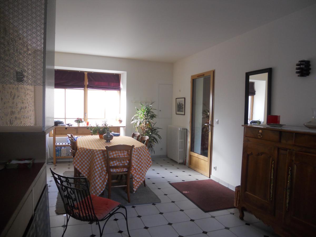 Le Nid D'Hirondelles Bed & Breakfast Perthes-en-Gatinais Luaran gambar