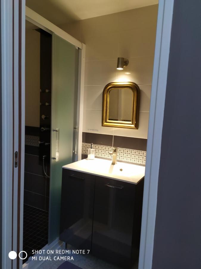 Le Nid D'Hirondelles Bed & Breakfast Perthes-en-Gatinais Luaran gambar